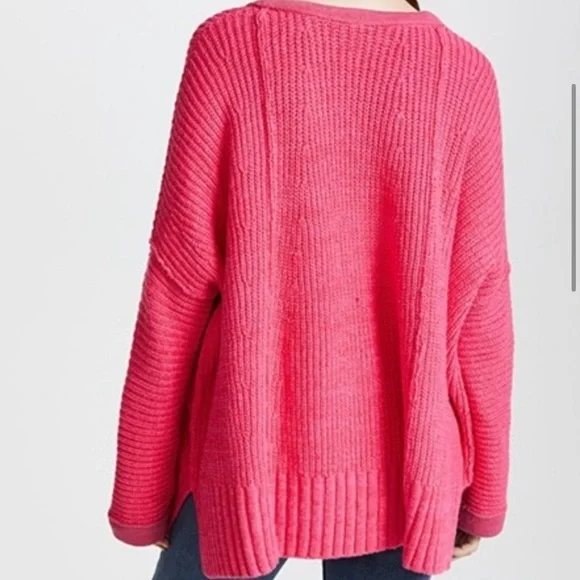SOLD Free People Take Me Over V-Neck Sweater Oversized Pink - Picture 4 of 6